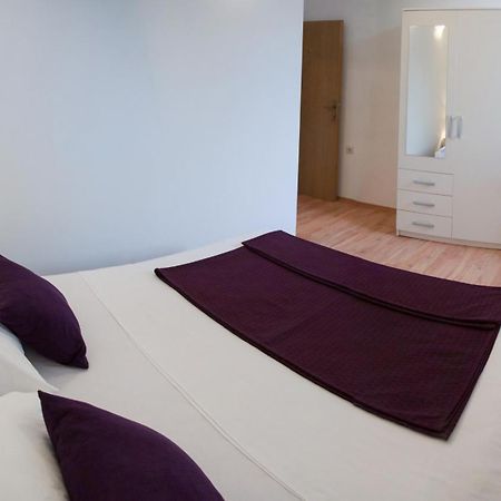 Room Placeforyou Дубровник Екстериор снимка